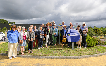 Inauguration rond-point Douzelage