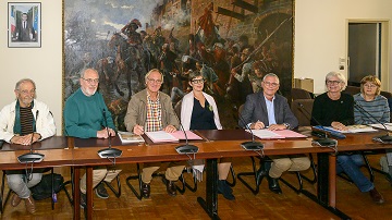 Signature de la convention de financement pour la remise au jour des décors peints du marché couvert ©Benoit Croisy - Coll Ville de Granville-1