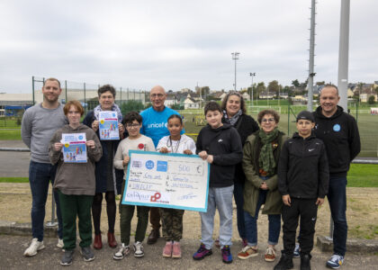 Photo remise chèque tournoi solidaire©Benoit Croisy - Coll Ville de Granville-1