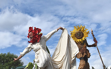 Fête du printemps, animations dans les rues de Granville